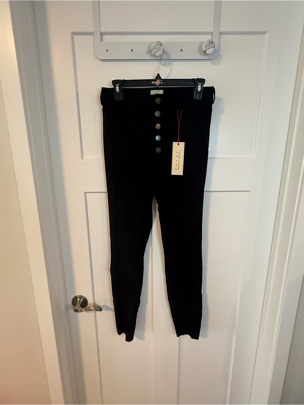 Alice + Olivia Black velvet High waisted skinny jeans size 8